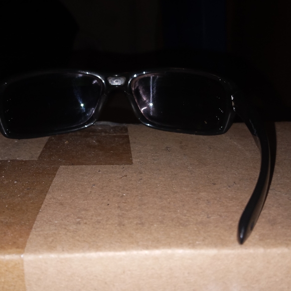 Revo sunglasses - Picture 3 of 6